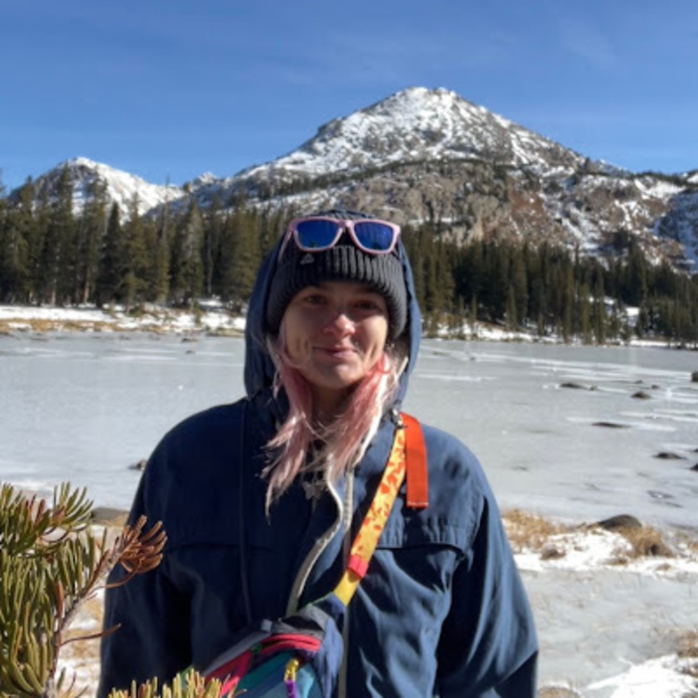 Meet your Posher, Emma